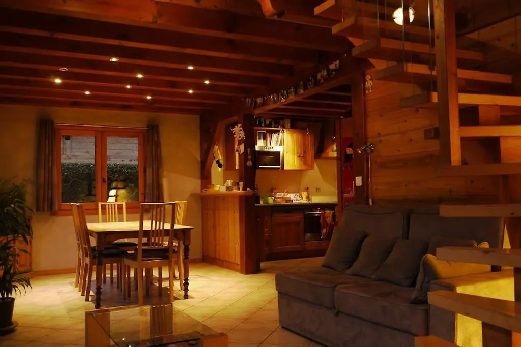 Chalet Le Monchu, Sauna, 8/10 Pers, Grand Massif. Verchaix